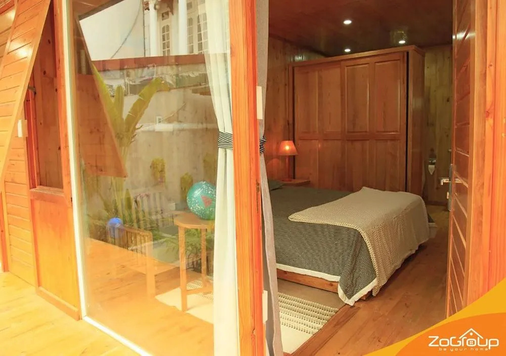 Zostay Apartment
