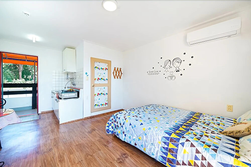Taean Autumn Sea Pension