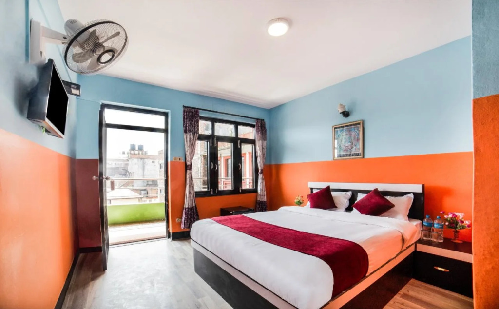 OYO 239 Hotel Kuti