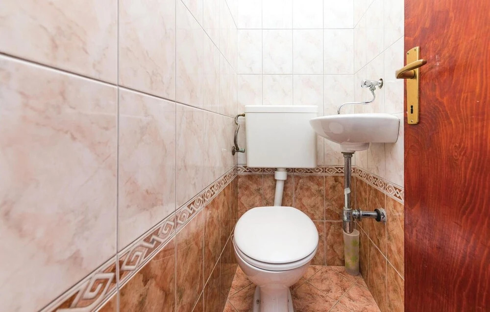Amazing Apartment in Trogir With 1 Bedrooms and Wifi