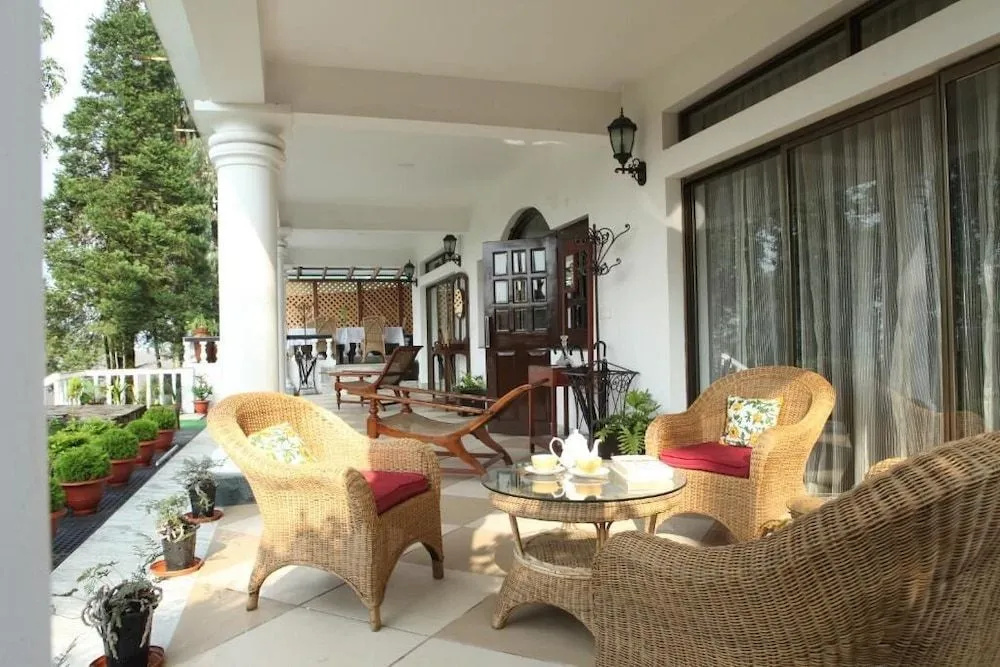 Sourenee Tea Estate & Boutique Resort
