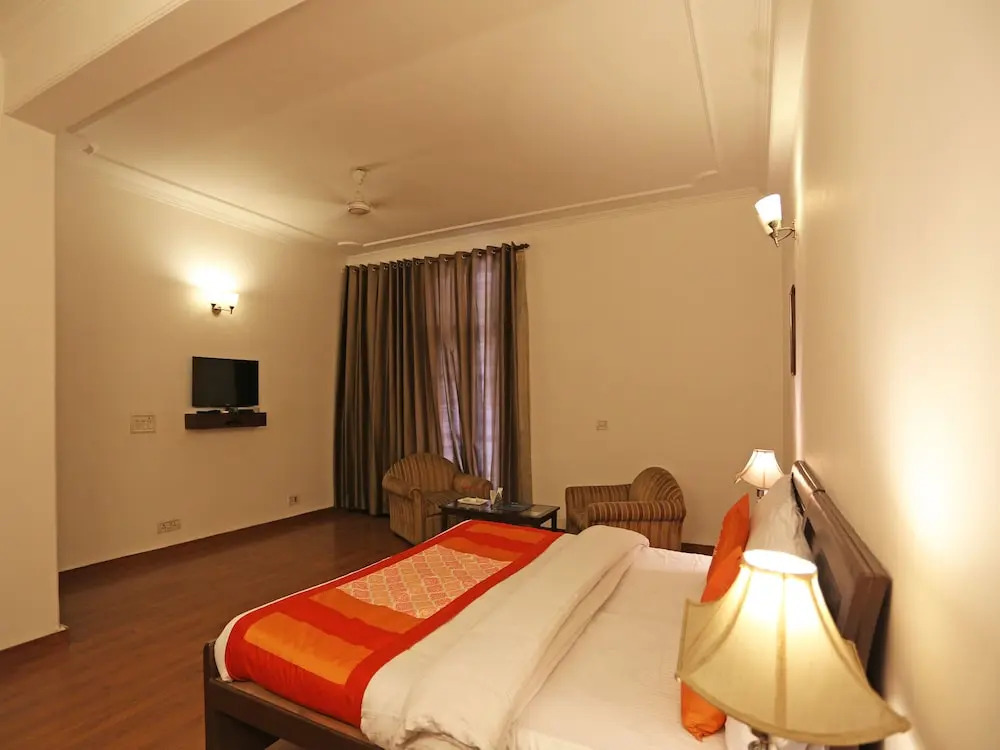 OYO 4787 Country Inn Stay
