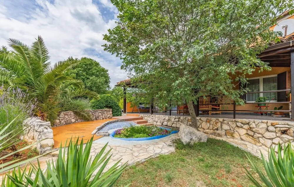 Stunning Home in Valtura With Wifi and 3 Bedrooms