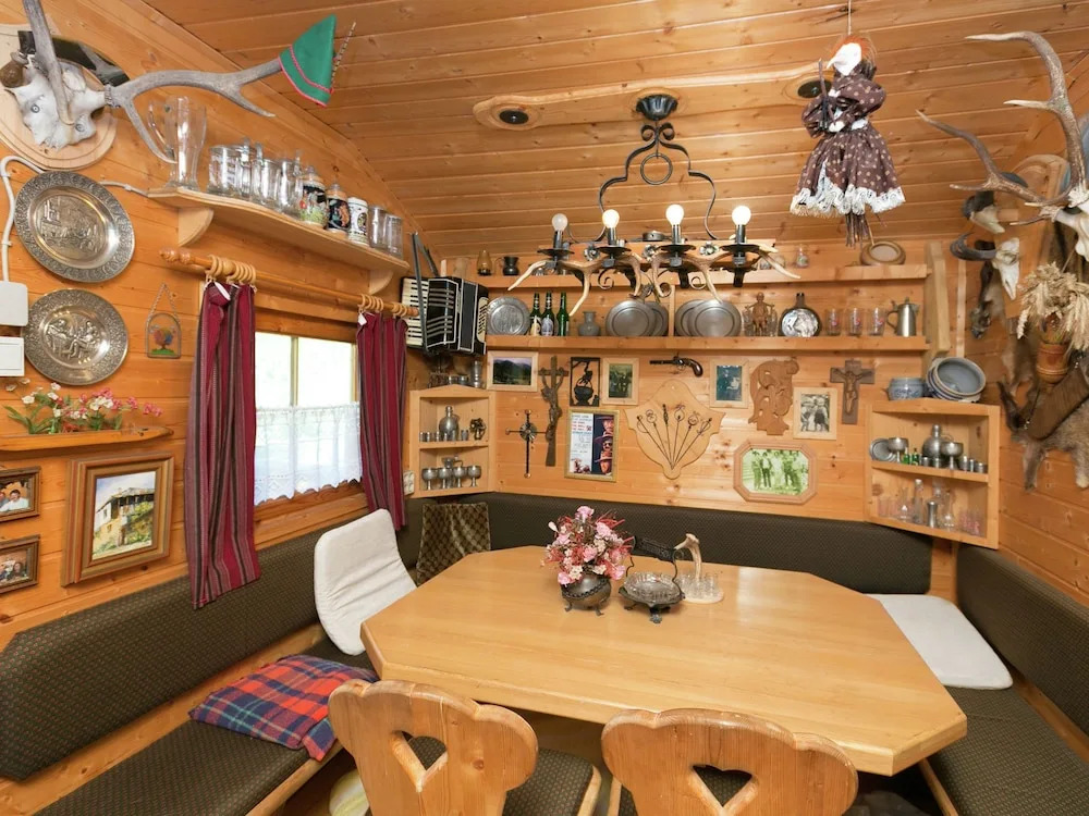 Lush Apartment With Swimming Pool in Silz