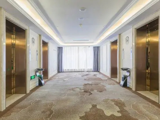 Anfu Jiangjing Hotel