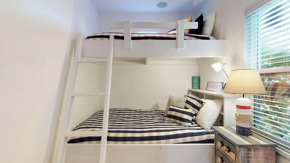 The Mermaid Inn 4 Bedroom Townhouse