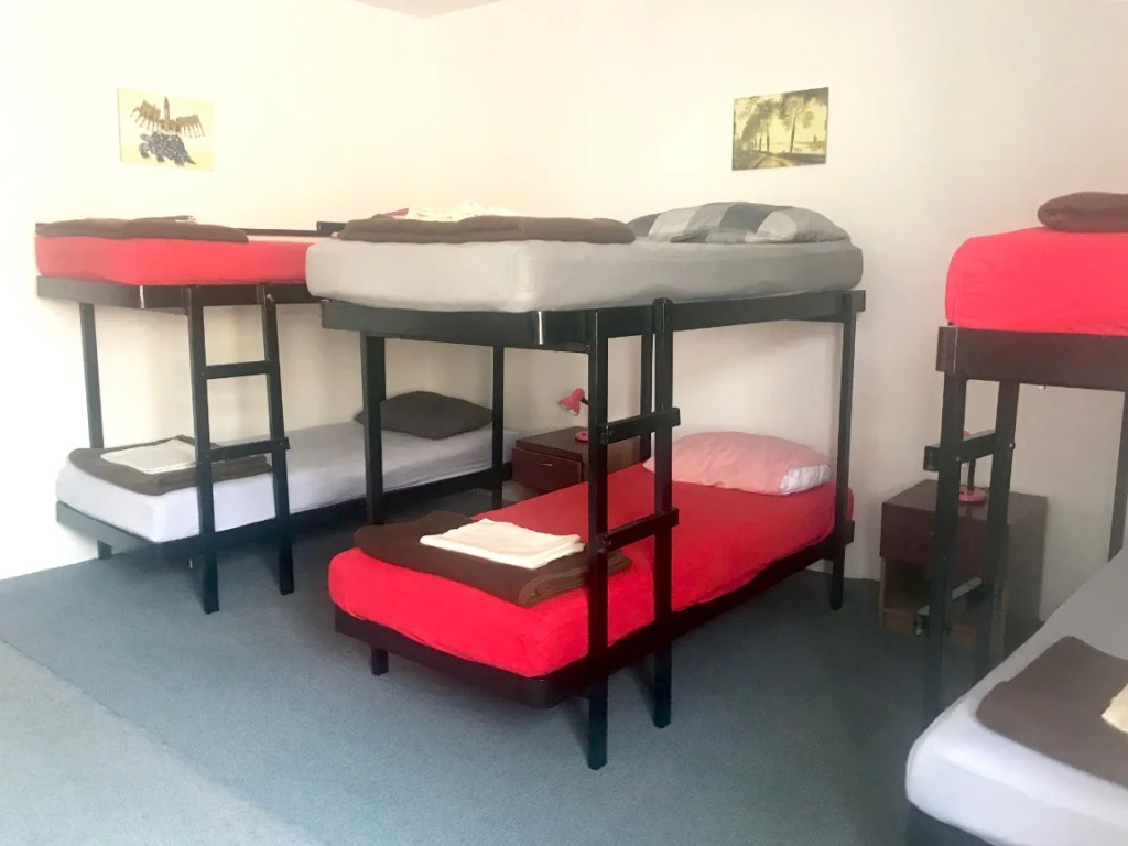 Dragan’s Den Plitvice Hostel
