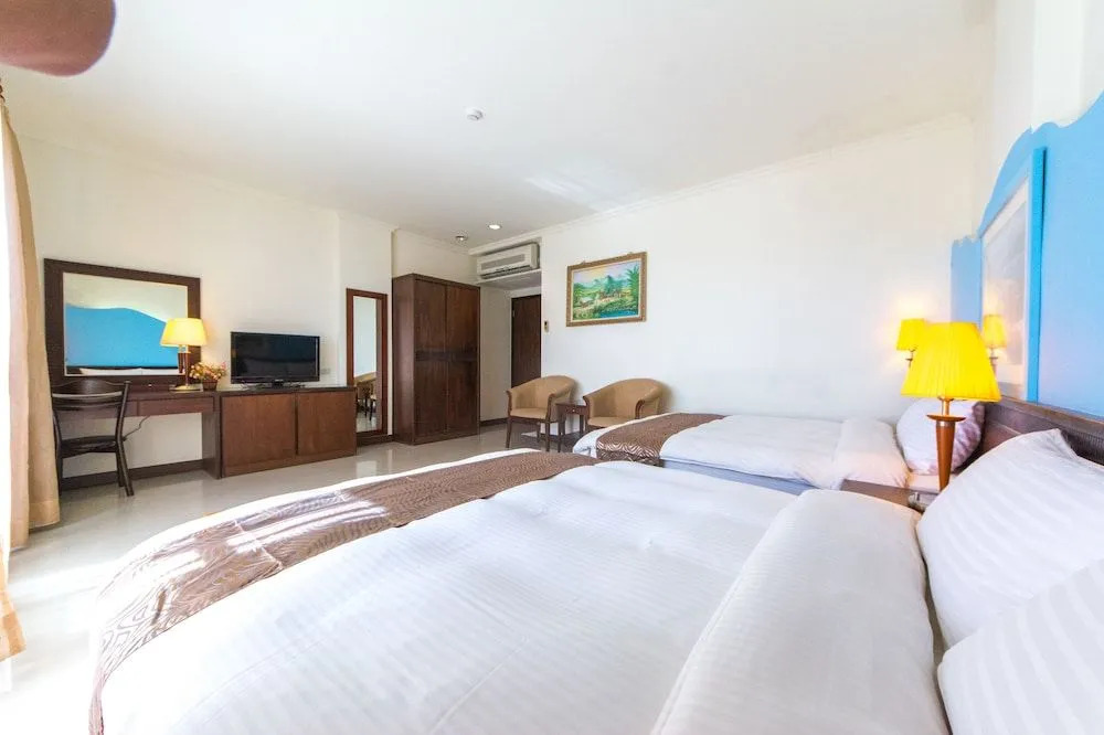Futian B&B