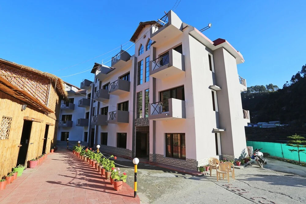 OYO 10947 Home Hill View 1BHK Scenic Sattal
