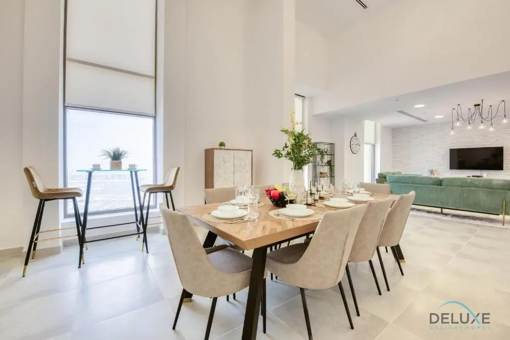 Outstanding 3BR at Sadaf 7 JBR by Deluxe Holiday Homes