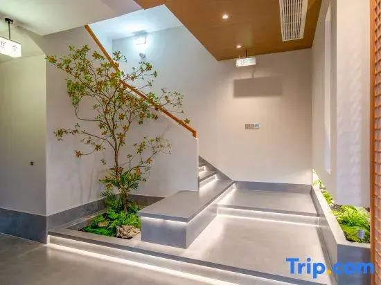 Jiuhuashan Ruyuan Homestay (Grand Aspiration Cultural Park Branch)