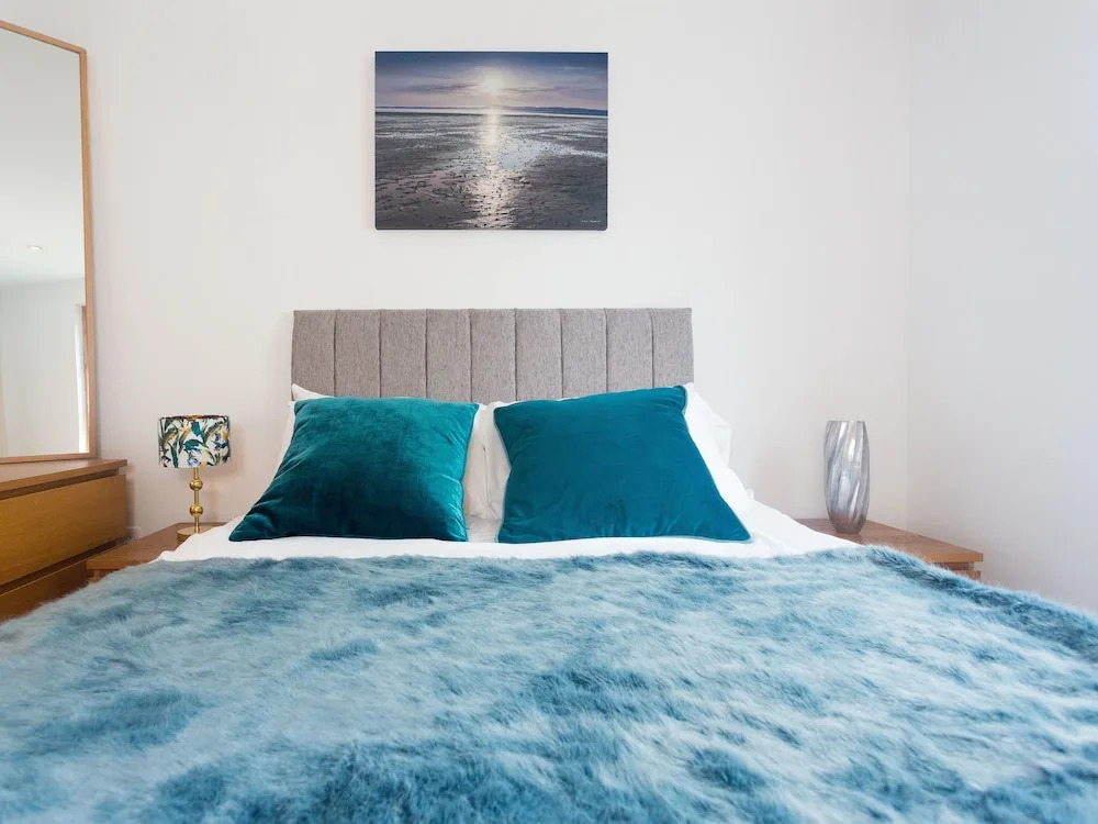Live in Leeds City Apartments