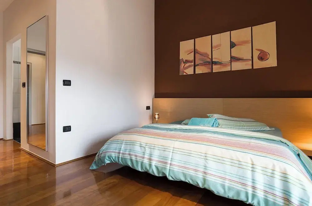 5Bed Villa-Sleeps 10- Pool Parking Near the Sea