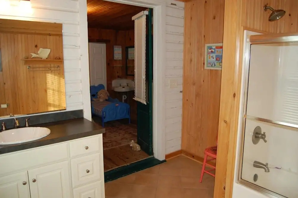 Fiddlers Roost - 4 Br Home
