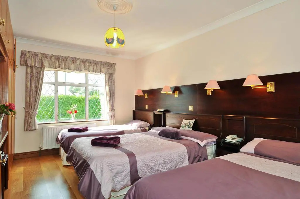 Marian Lodge Guesthouse