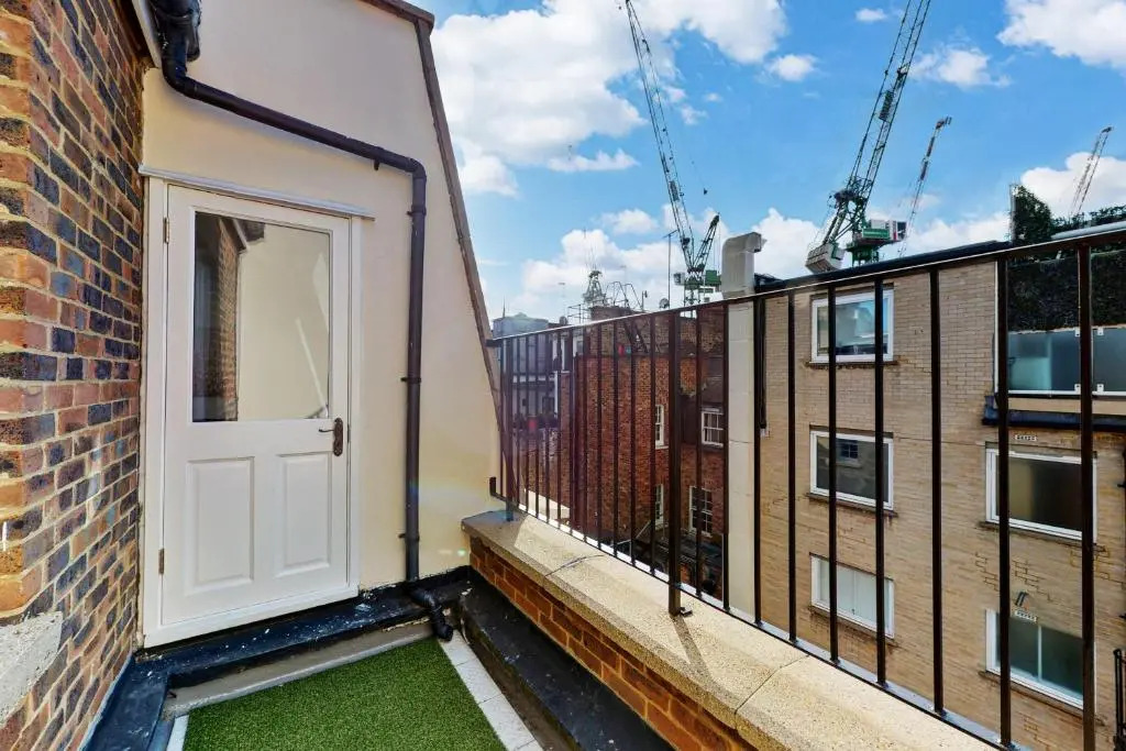 Park Lane Apartments - Clarges Street
