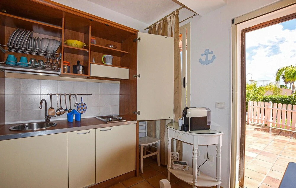 Beautiful Home in Siracusa With Wifi and 1 Bedrooms