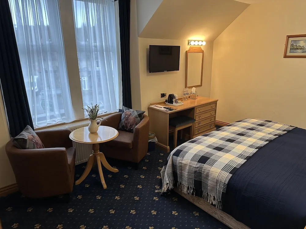 The Glen Hotel Newtonmore - Rooms, bar & restaurant