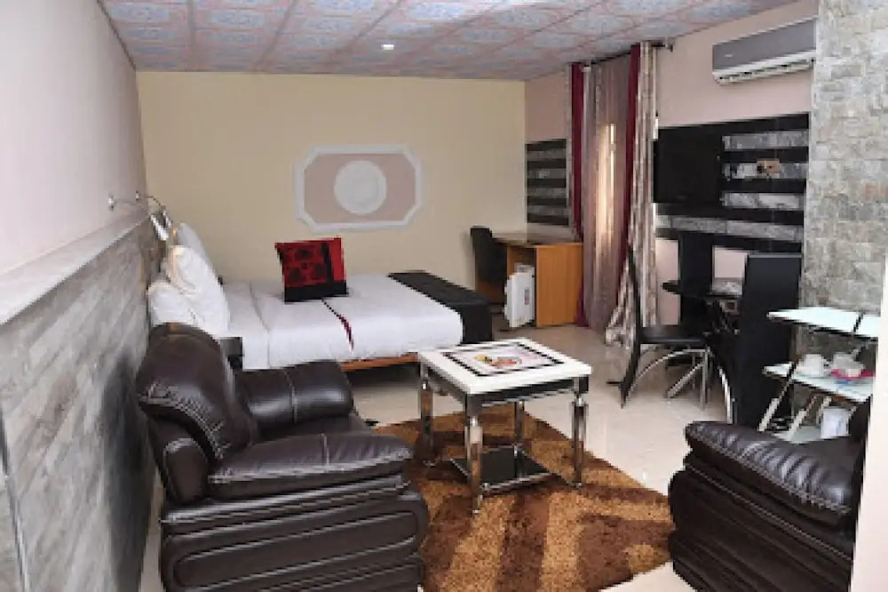 Room-choice Gate Hotel-guest Room