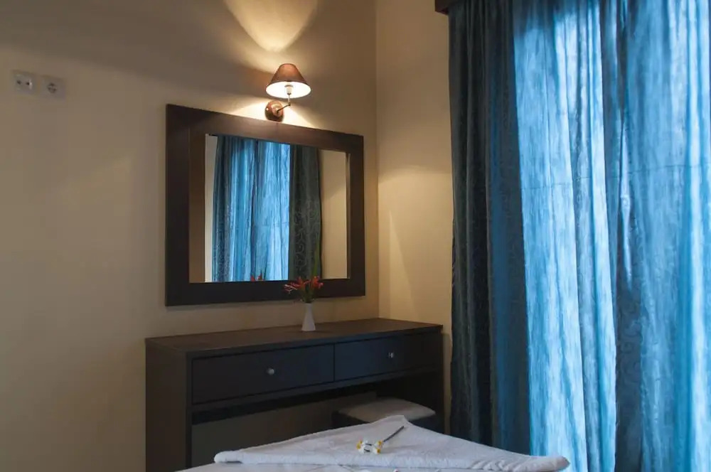Dollas Hotel