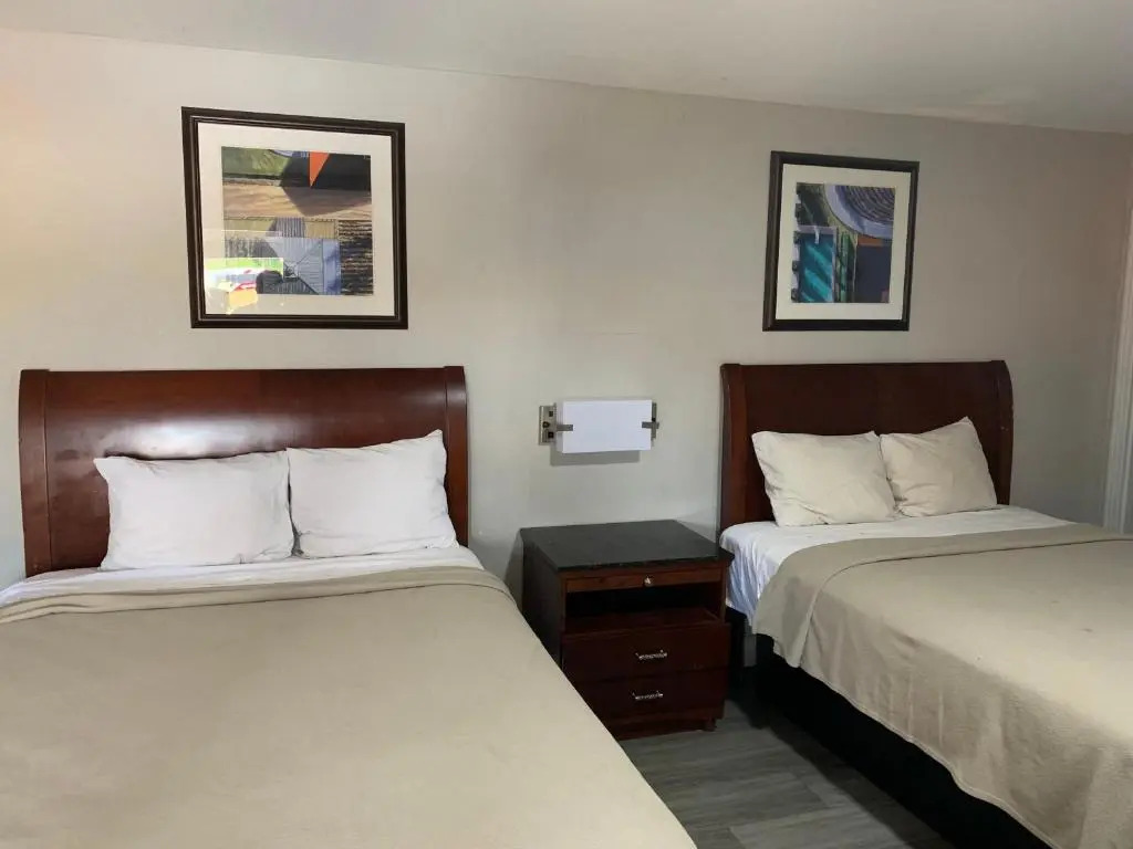 EL TEJAS MOTEL