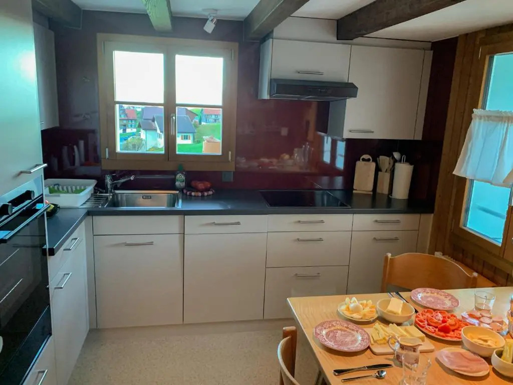 Szilvias Bergwiesenblick - Emmetten ganze Etage - 4 Zimmer