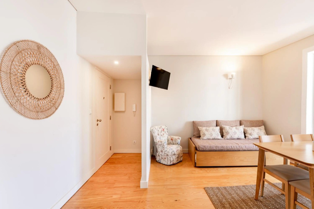 VIVA Three Magi Residence