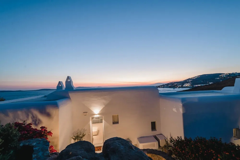 Seawest Villa