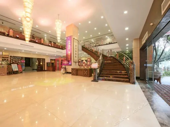 Oriental Landscape Holiday