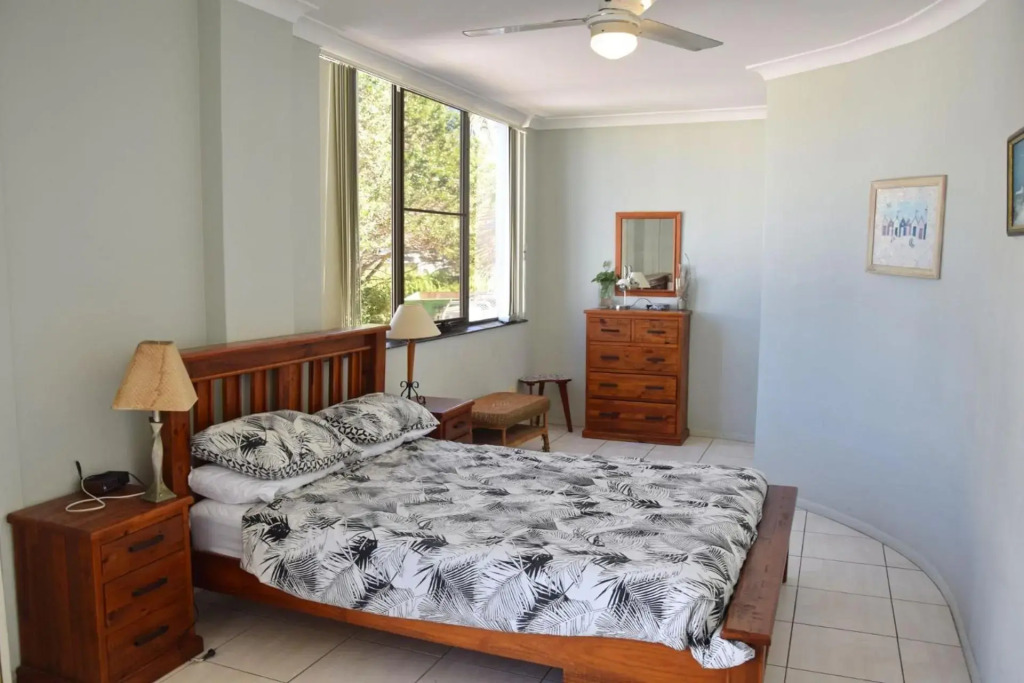Paragon Apartment 6