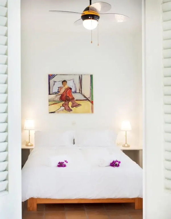 Villa Flora in Paxi With 4 Bedrooms and 4 Bathrooms