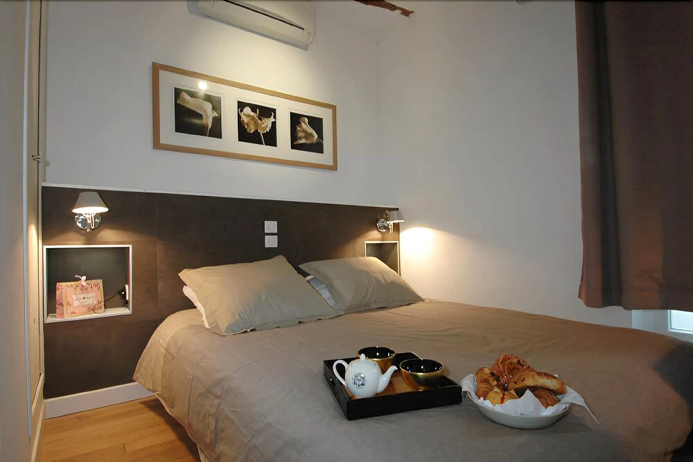 HolidaysInParis-Bourg Tibourg II
