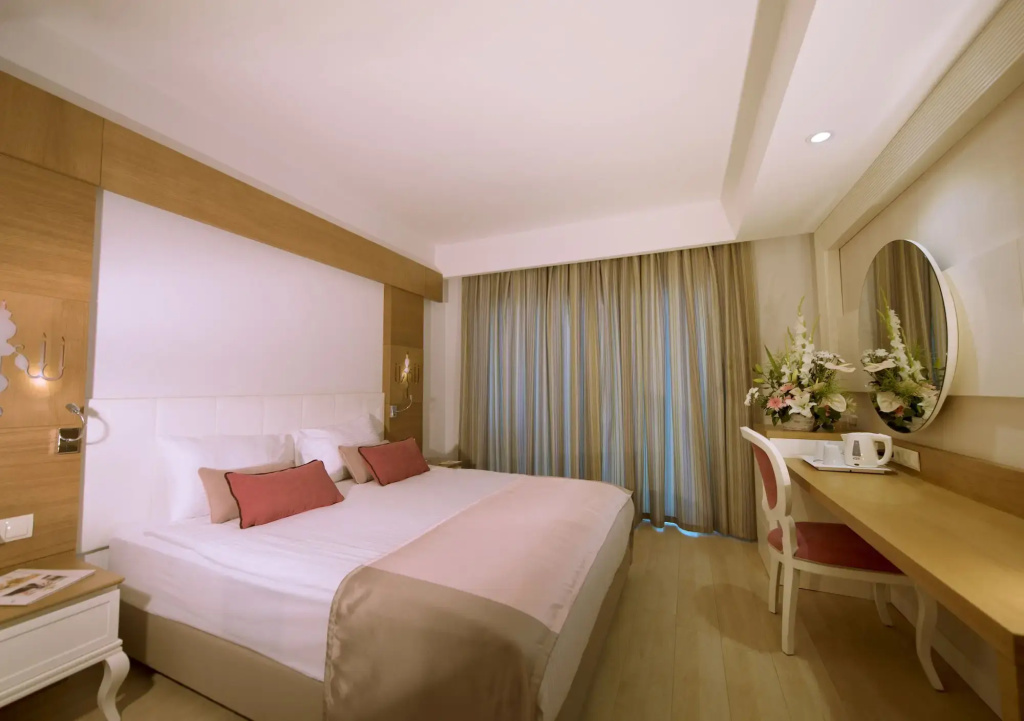 Port Nature Luxury Resort