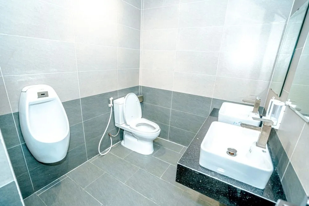 Quang Vinh Hotel