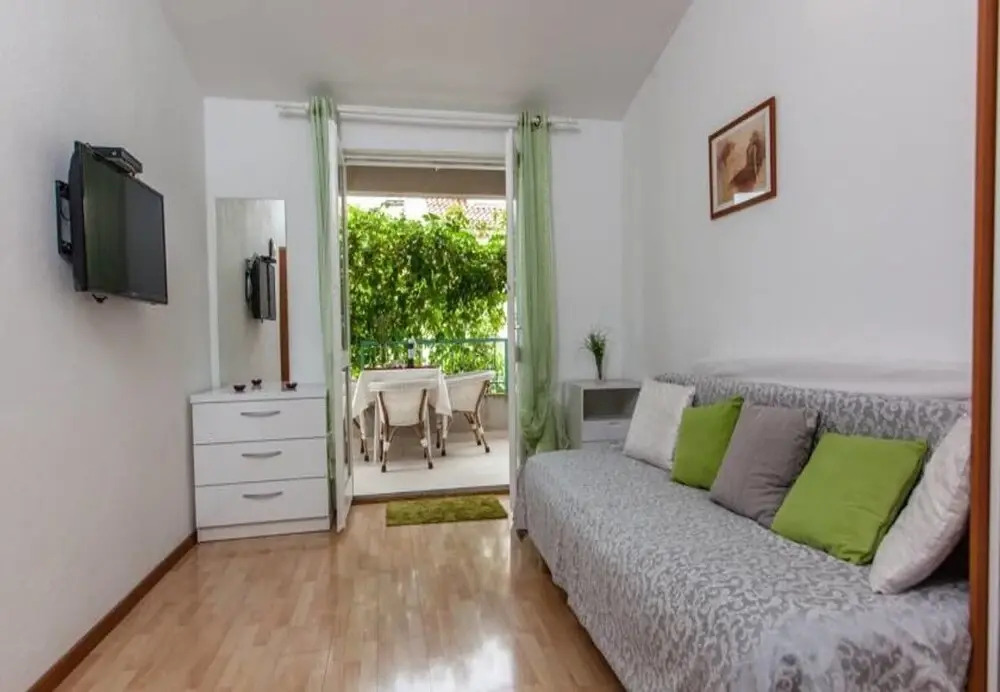 Jadro - 250 m From Beach - A2gornji