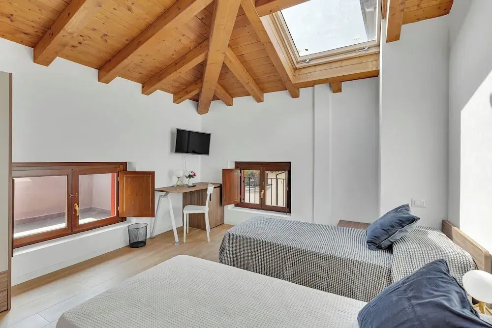 Bergamo Center -Rooms