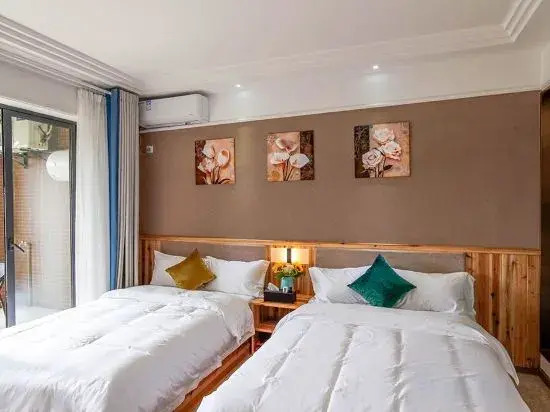 Lanqu Hotel