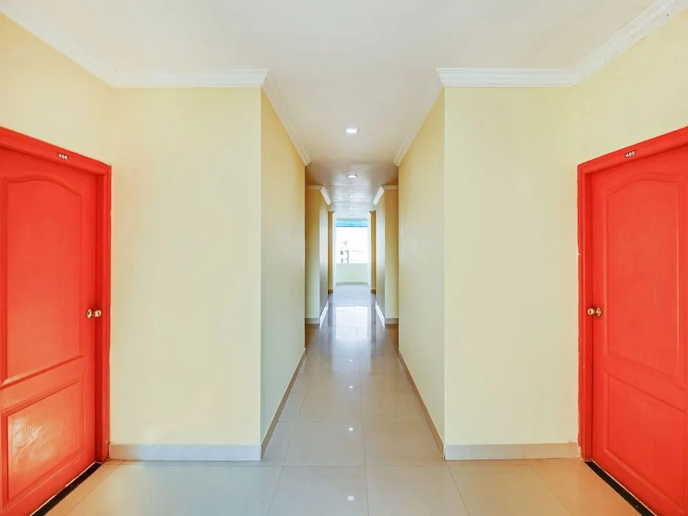 Super Hotel O Golden Hive Madhapur Near Shilparamam