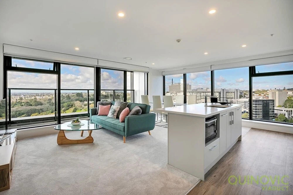 QV Stunning Hight Views Apartment - 804