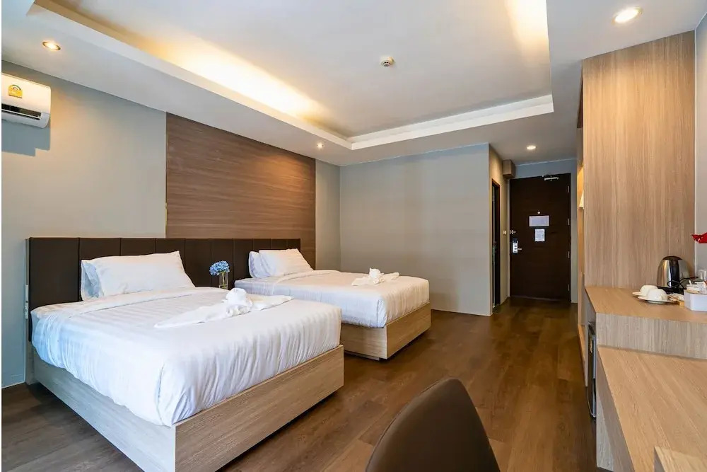 Tisha Hotel ABAC Bangna