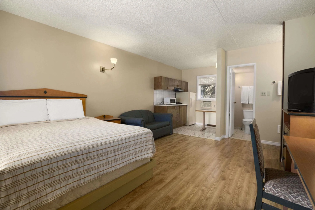 Nice Inn Edmonton