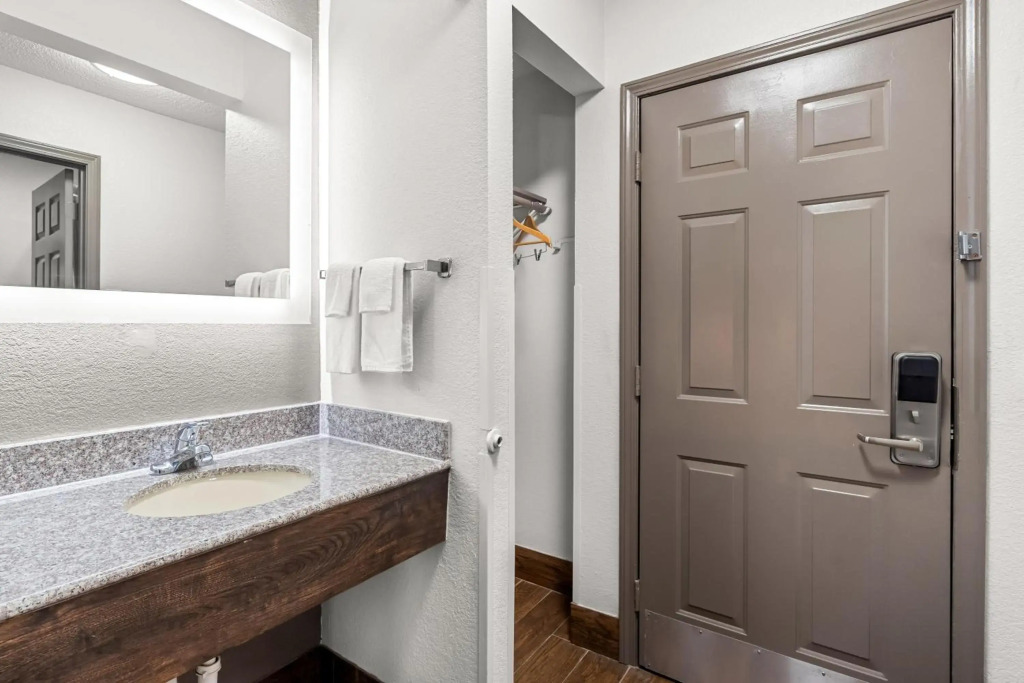 Quality Inn Cornelia