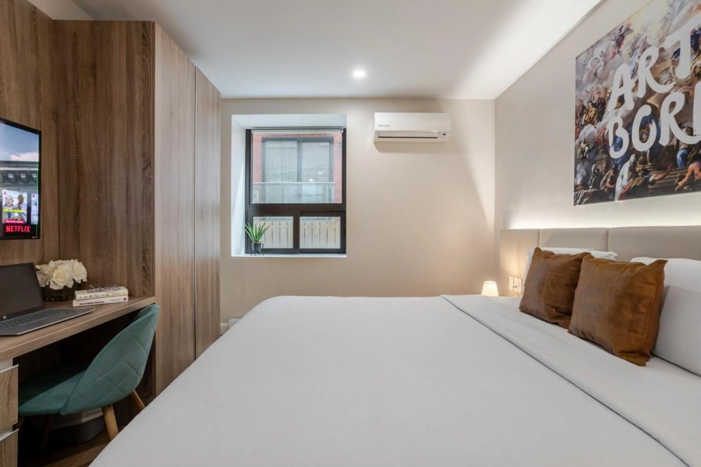 Olympia Hotel By Lodgo