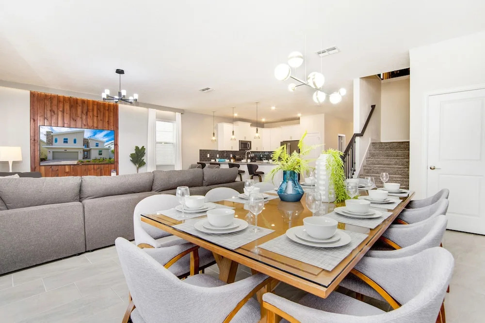8912 Cabot Cliffs Dr