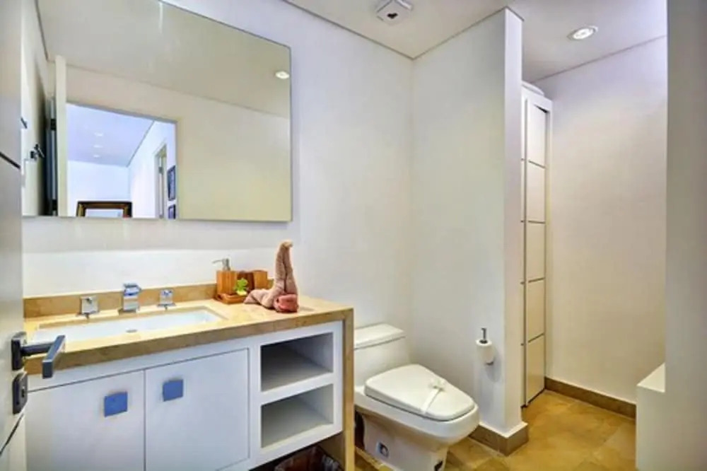 Via 38 PH Fuego by Realty Group