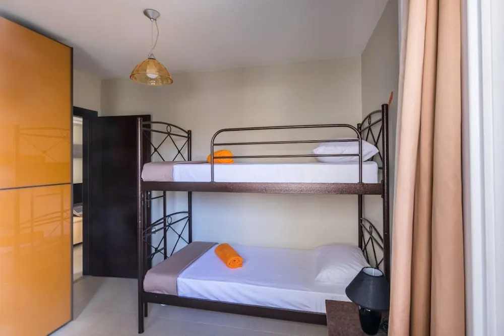 Ionias Cozy Apartment