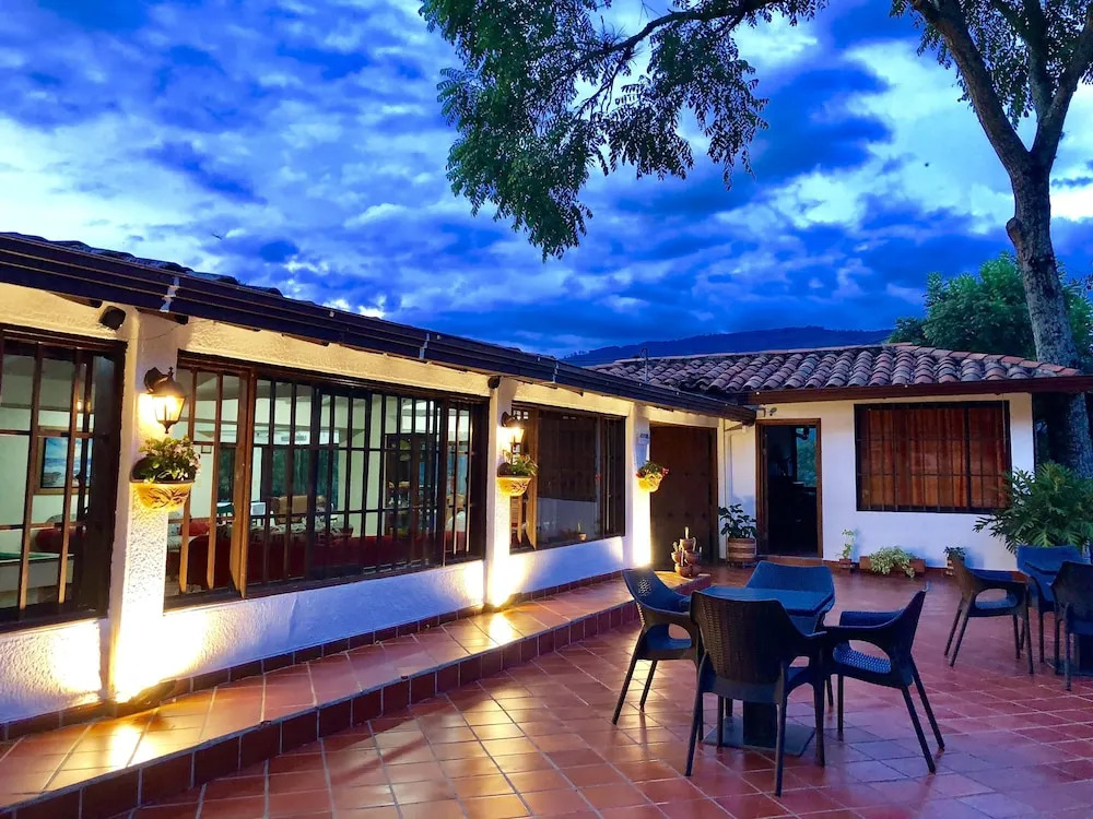 Hotel Campestre La Trinidad