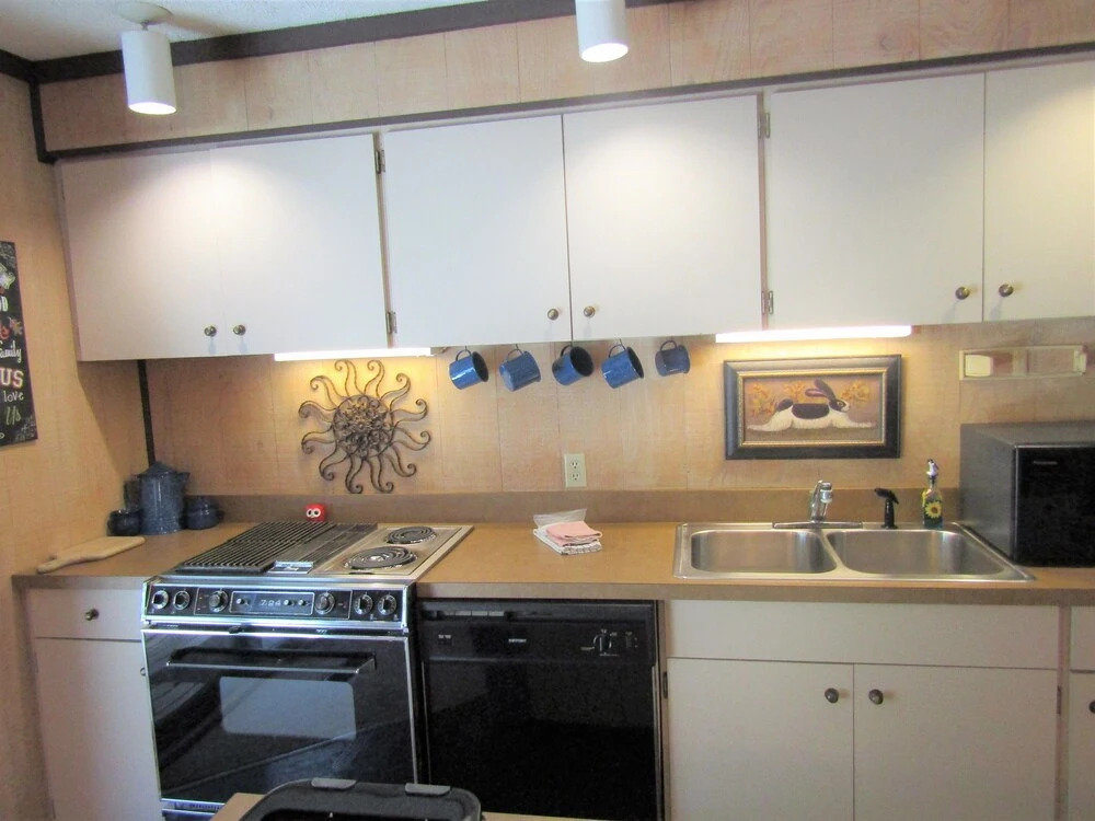 The Glen II Unit 59 2 Bedrooms 2 Bathrooms Condo