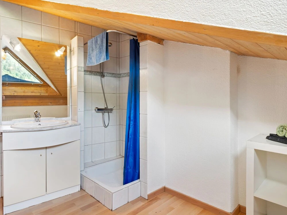 Simplistic Apartment in Fließ near Gachenblick Mountain