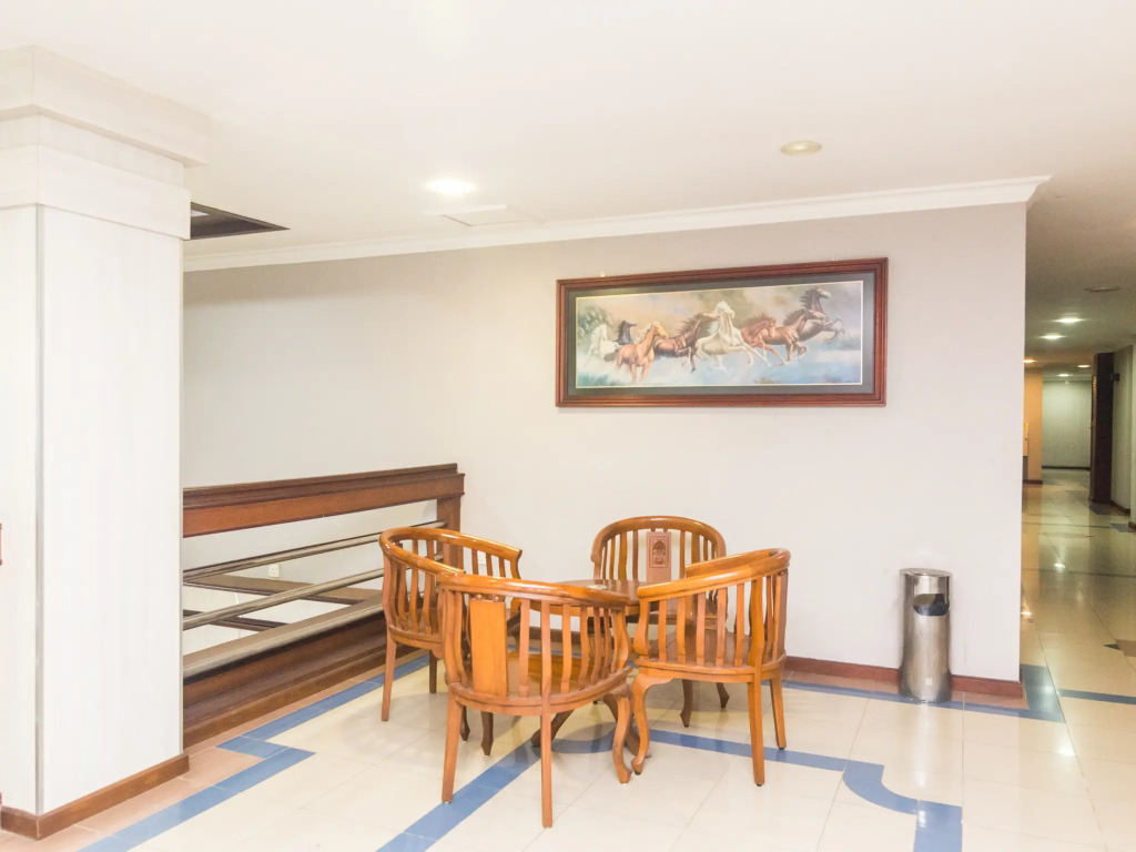 Kita Hotel